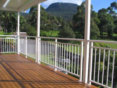 D & T Balustrade Systems - Bridge Guide 2