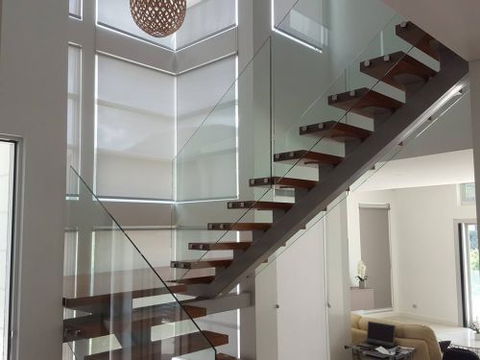 D & T Balustrade Systems - Bridge Guide 4