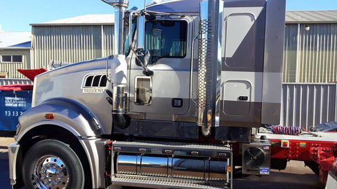 Custom Truck Painting & Signs - Click Find 3