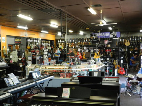 Green Brothers - Local Finder 3