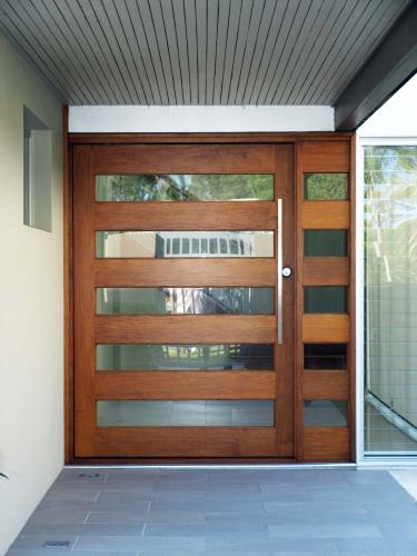 Noosa Door Centre - DBD 2