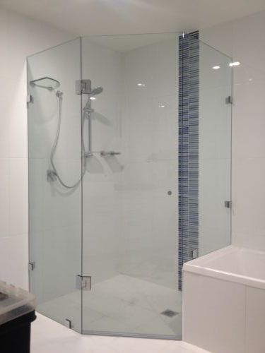 Great Lakes Wardrobes & Shower Screens - Click Find 5
