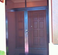 NQ Glazing - Click Find