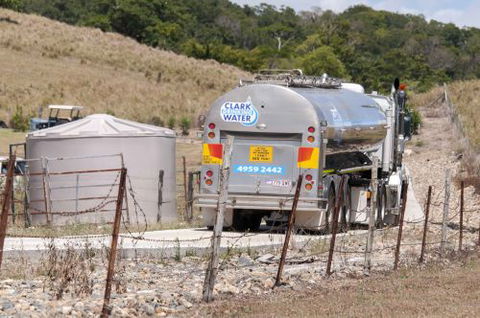 Clark Drinking Water - Lavinia 3