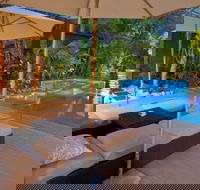 Outside Noosa - Bet 4u