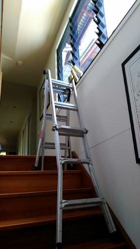 Squeaky Window Cleaning - Click Find 2