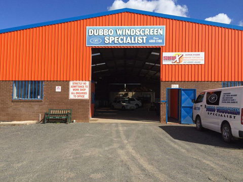 Dubbo Windscreen Specialist - Click Find 0
