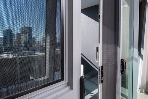 Aluminium Windows Ooralea QLD Bridge Guide