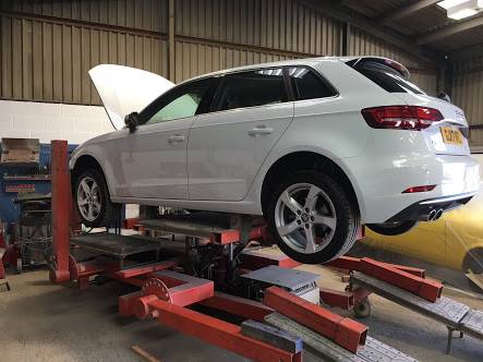 Andrew Paterson Crash Repairs Pty Ltd - Click Find 2