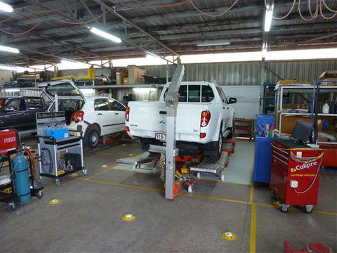 Combined Auto Repairs - Click Find 1