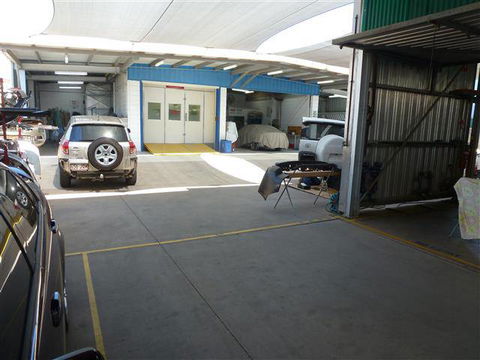 Combined Auto Repairs - Click Find 2