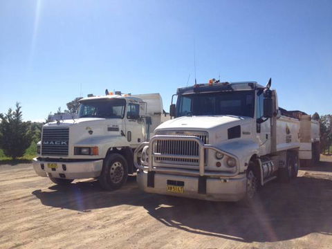 A1 Earthworx Mining And Civil - Lavinia 13