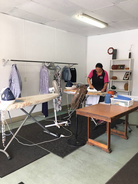 Port Kembla Laundrette - Lavinia 4