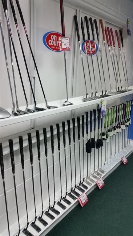 Rowes Bay Golf Shop - Click Find 1
