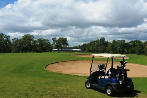 Rowes Bay Golf Shop - Click Find 2