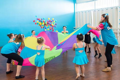 Ready Set Dance - Ready Set Ballet - Bet 4u 2