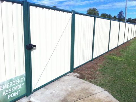 Regal Fencing And Landscaping - Lavinia 2