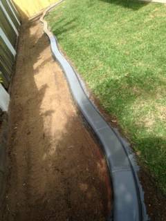 G-Dogs Garden Edging - Lawyer Find 1