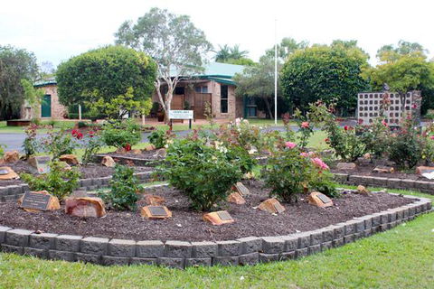 Fraser Coast Crematorium & Bayside Memorial Gardens - Click Find 1