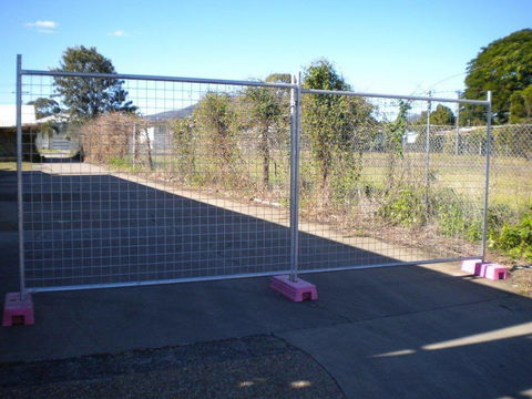 ET’s Temporary Fencing - Click Find 0