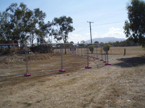 ET’s Temporary Fencing - Click Find 2