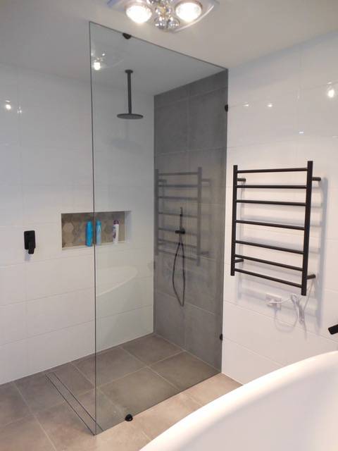 Bayview Home Solutions–Shower Screens - Click Find 3