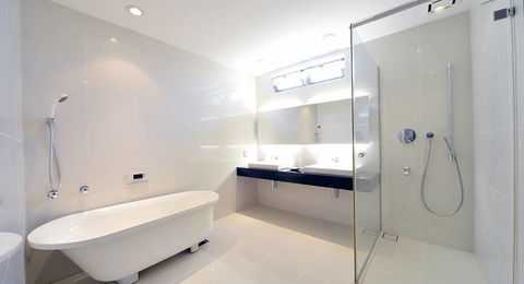 Showertech - Click Find 1