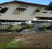 Normys House Removers - Click Find