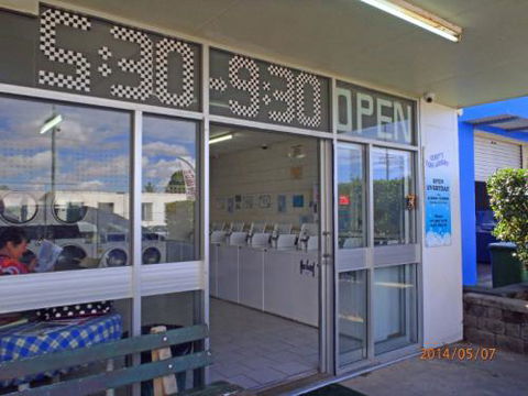 Corby’s Coin Laundry - Click Find 0