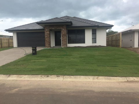 Bay Turf - Click Find 3