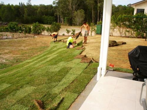 Fertilisers Supplies Spreading Rosemount QLD Clickz