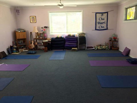 Yoga, Health & Healing - Click Find 0
