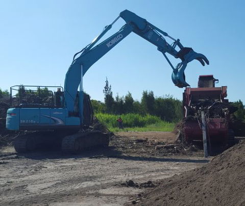 Coastal Sand Soil & Mulch - Click Find 1