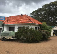 Newcastle Wildflower Nursery - Click Find