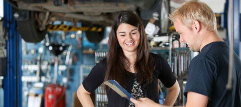 Vanderpoel Smash Repairs - Click Find 3