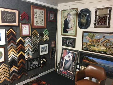 Russell’s Custom Framing - Lavinia 2
