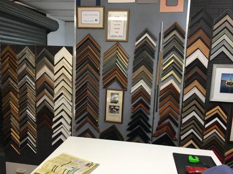 Russell’s Custom Framing - Lavinia 4