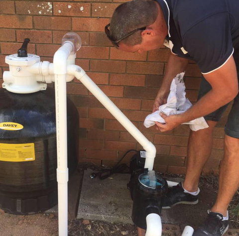 Clarity Pool Services - Click Find 0