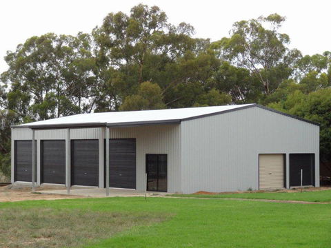 Dicko’s Sheds - Click Find 1