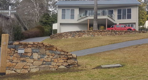 Ben Bracken Stone Mason - DBD 0