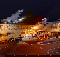 The Lighthouse Hotel - Click Find