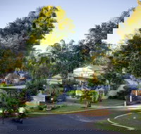 Kidd Street Cottages - Click Find