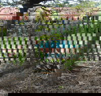 Grange Burn Motel - Click Find