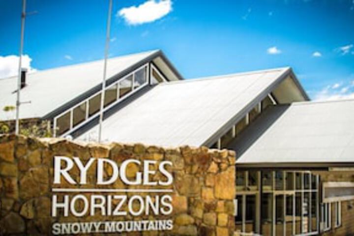 Jindabyne NSW Bridge Guide