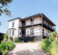 The Dragonfly Inn - Click Find