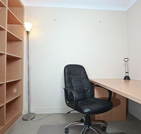 Accommodate Canberra - The Avenue - Click Find