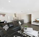 Palm Grove Beach House Dromana - Click Find