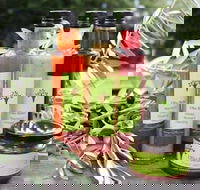 Olio Bello Lakeside Glamping - Click Find