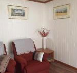 Kingscote Central - Click Find