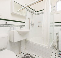 DH538 Refurbished Art Deco Gem - Click Find